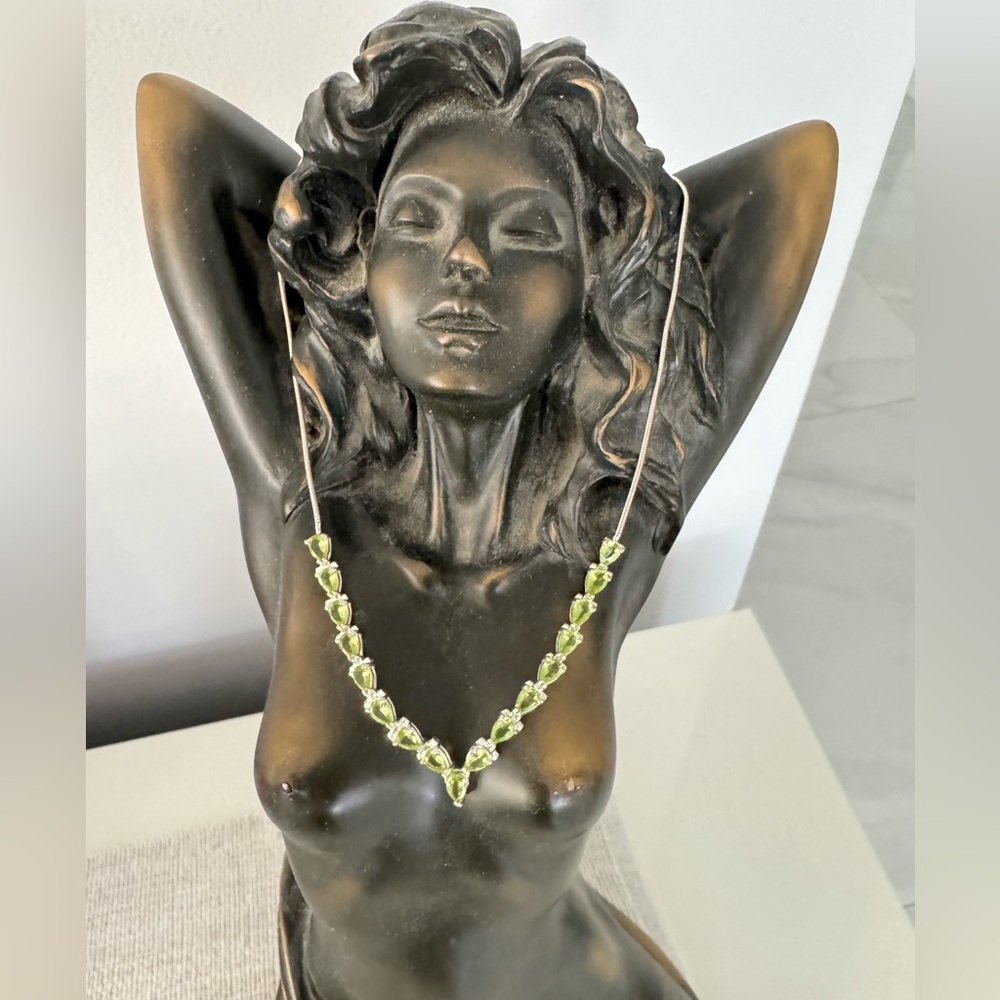 Elegant Green Peridot in Sterling Silver Necklace. Length 8.5”